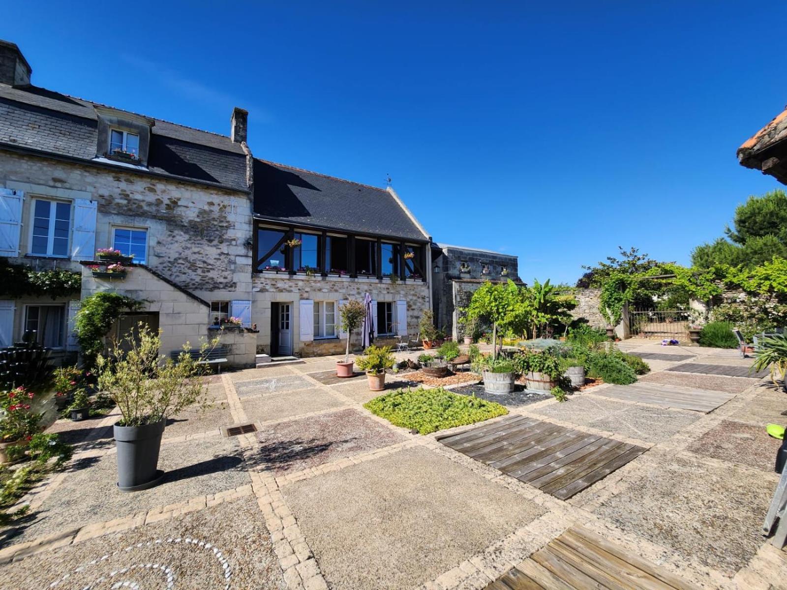Les Hebergements Vignerons De Pierre & Bertrand Couly Holiday home